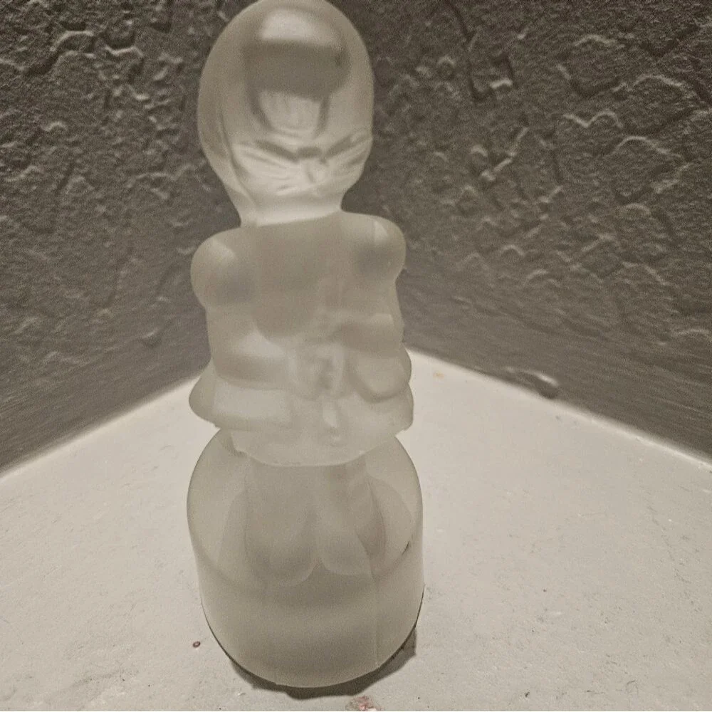 L.E. Smith Goose Girl Figurine for Hummel Frosted Glass 6